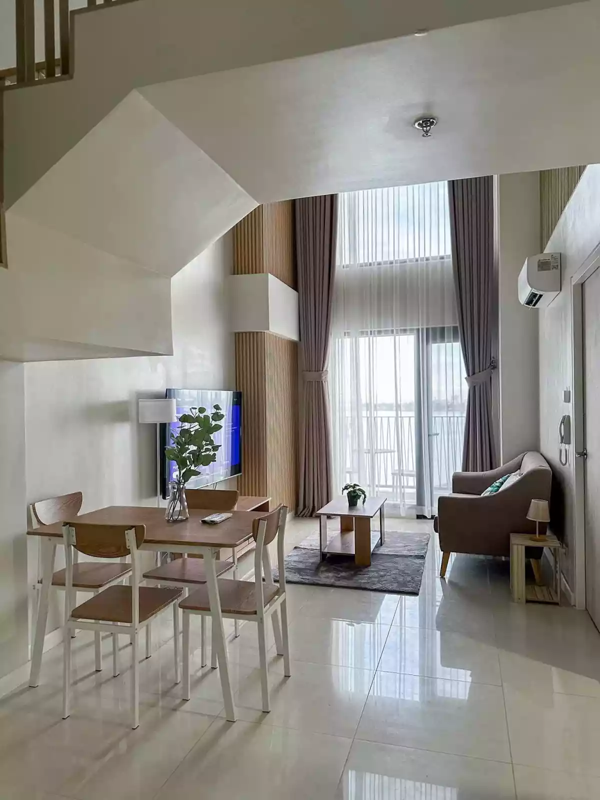 2 BEDROOMS FOR RENT (Fully Furnished)- Mandani Bay — 2 Bedrooms in F.E. Zuellig Avenue, Mandaue City, Philippines — Photo 2