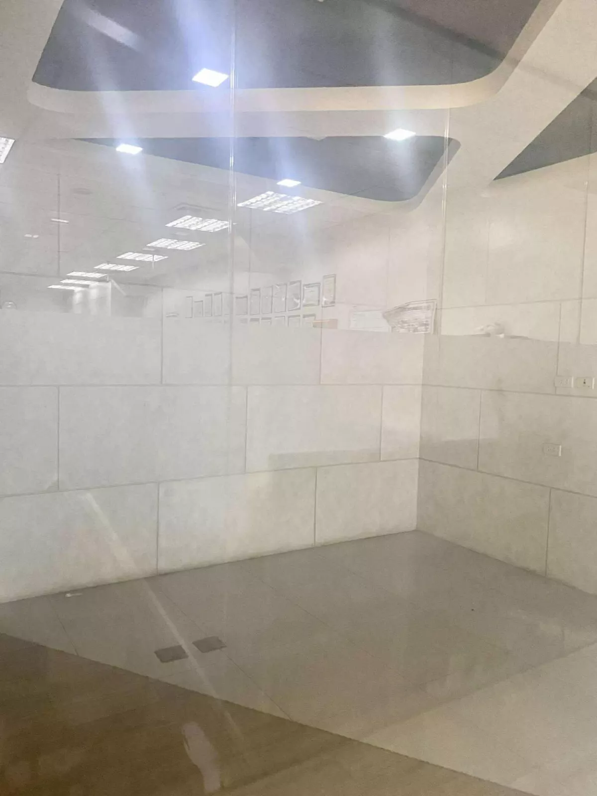100 Sqm. Commercial/Office Space FOR RENT In Cebu Business Park — Office in Cebu City, Cebu, Philippines — Photo 3