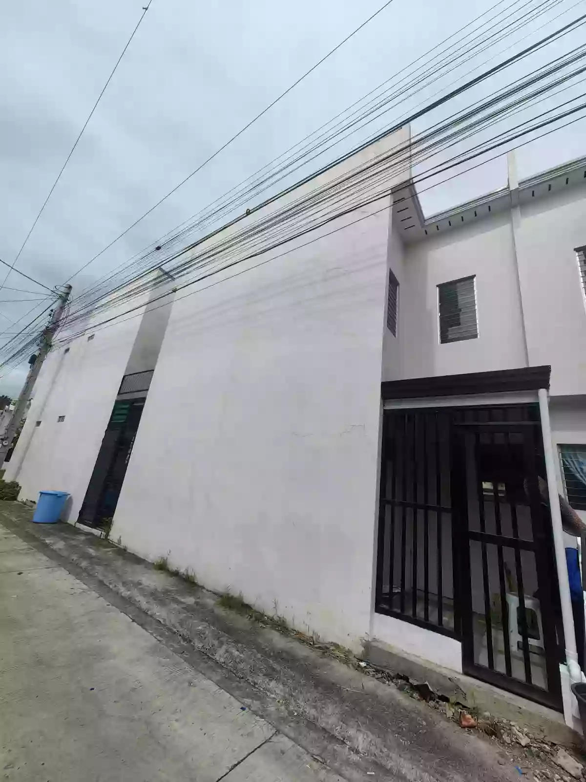 Open photo 14 of 16 — TOWNHOUSE FOR RENT IN GARDEN BLOOM SOUTH