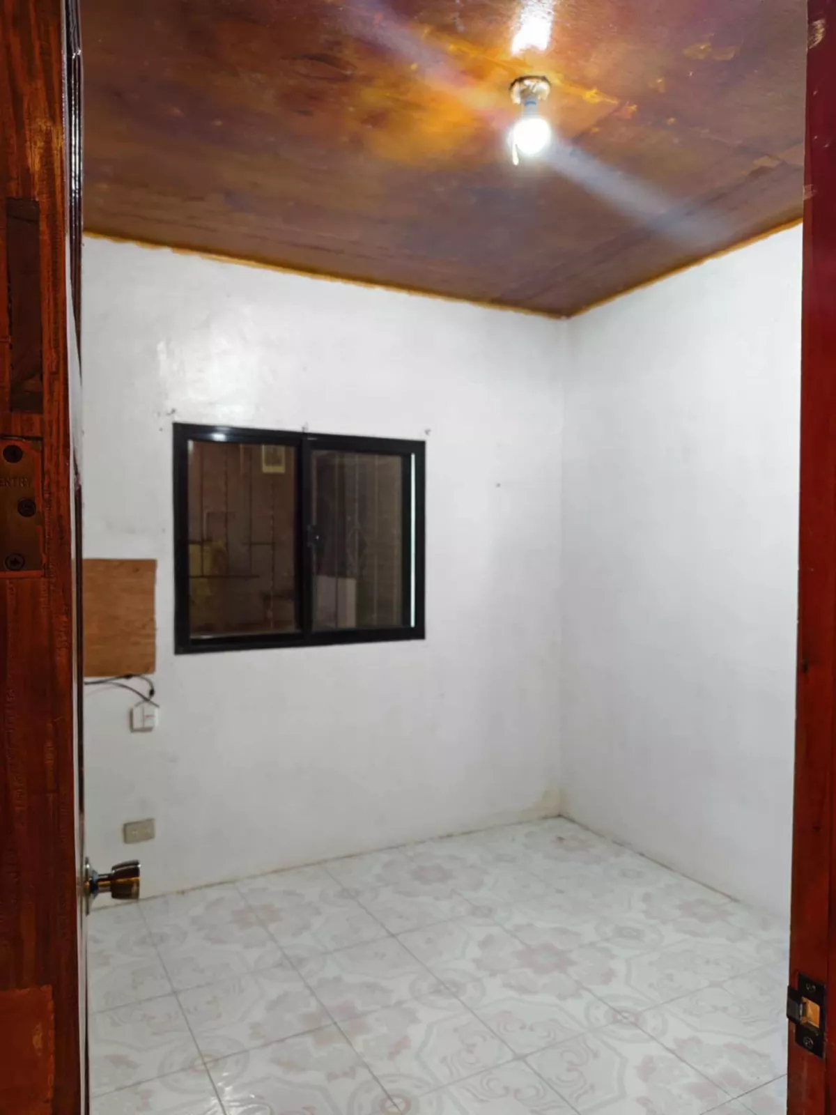 Open photo 18 of 18 — House and Lot for sale
