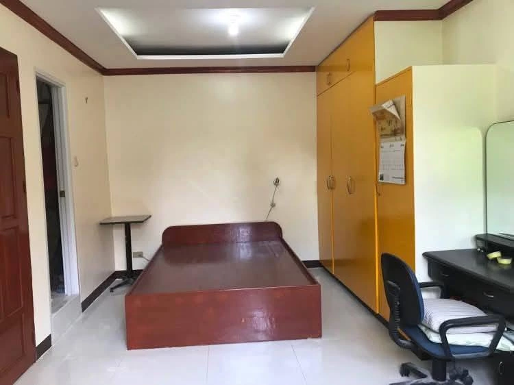 Open photo 13 of 28 — FOR SALE – Income-Generating Apartment + 3-Storey House