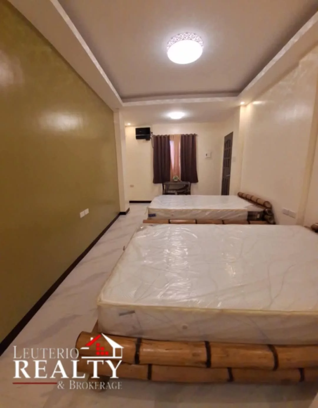 Private Resort House and Lot and swimming pool — Beach House / Resort in Naga, Camarines Sur, Philippines — Photo 2