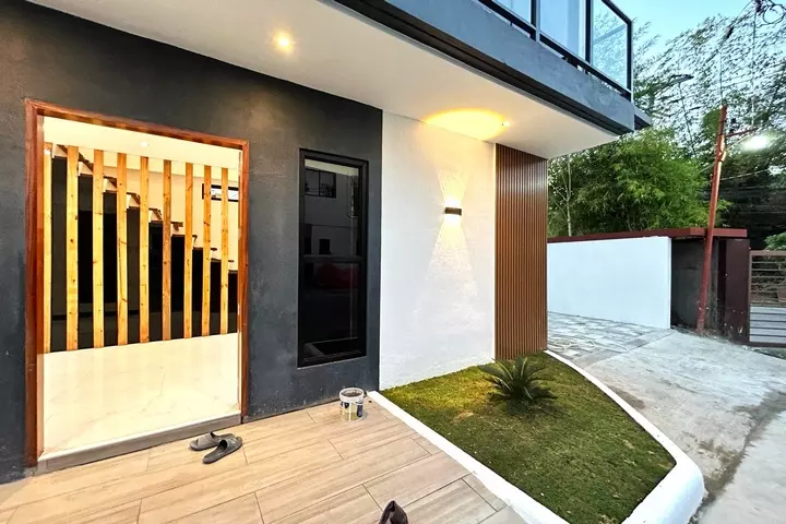FOR SALE HOUSE AND LOT AT ANANDA HOMES — House and Lot in Consolacion, Cebu, Philippines — Photo 3
