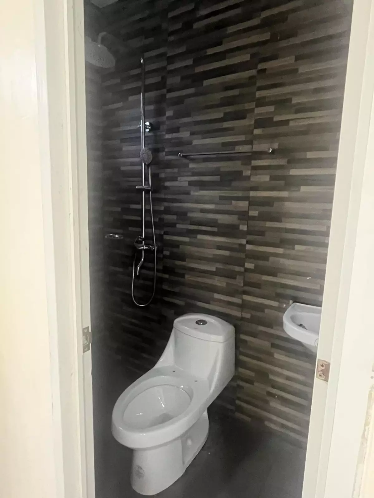 LUCE PROPERTY — House and Lot in General Santos City, South Cotabato, Philippines — Photo 4