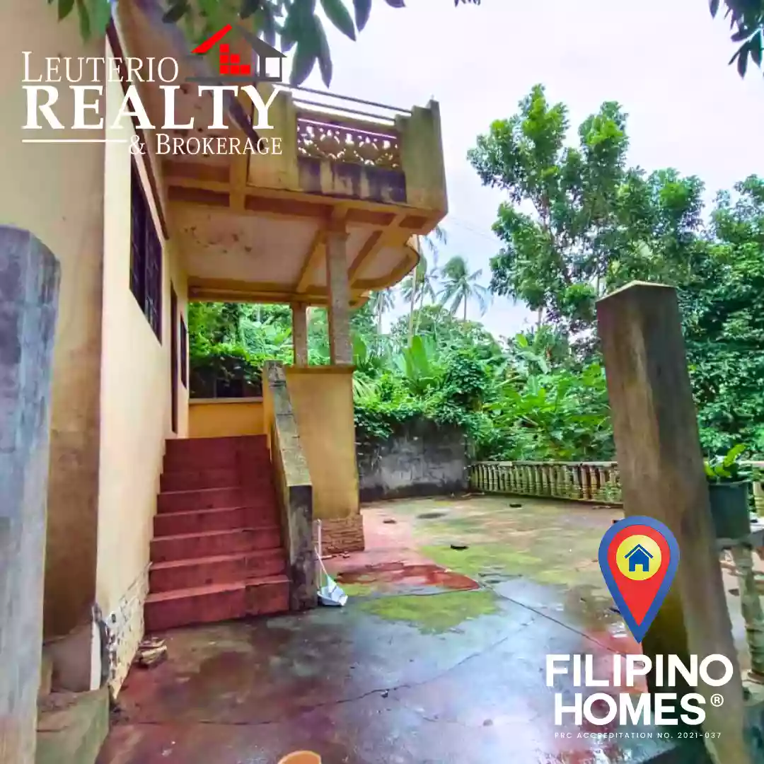 House & Lot for Sale Located in Villa Arcaya Gumaca Quezon 1500sqm Clean title Along National Highway — House and Lot in Gumaca, Quezon, Philippines — Photo 2