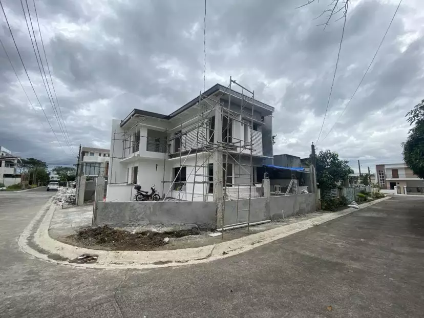 Modern Type House and Lot — House and Lot in West Drv, Naga, Camarines Sur — Photo 2