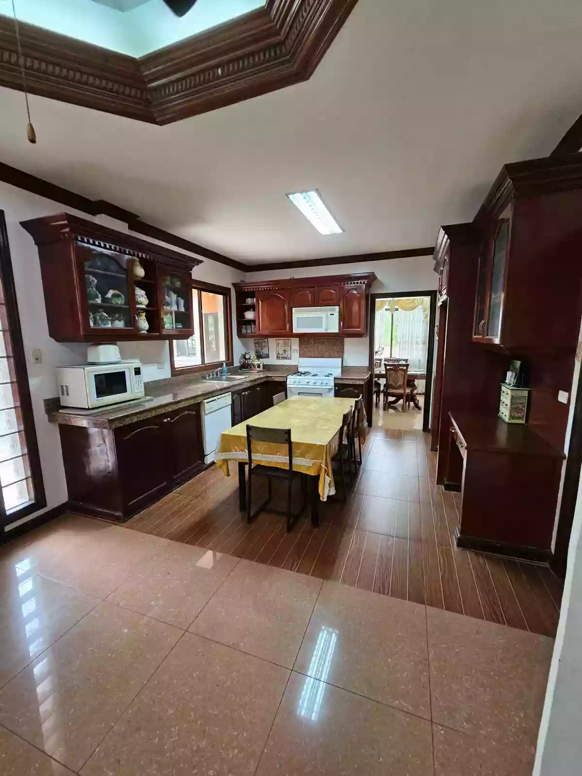 Open photo 11 of 13 — Single Detached House in Cebu Royal Estate