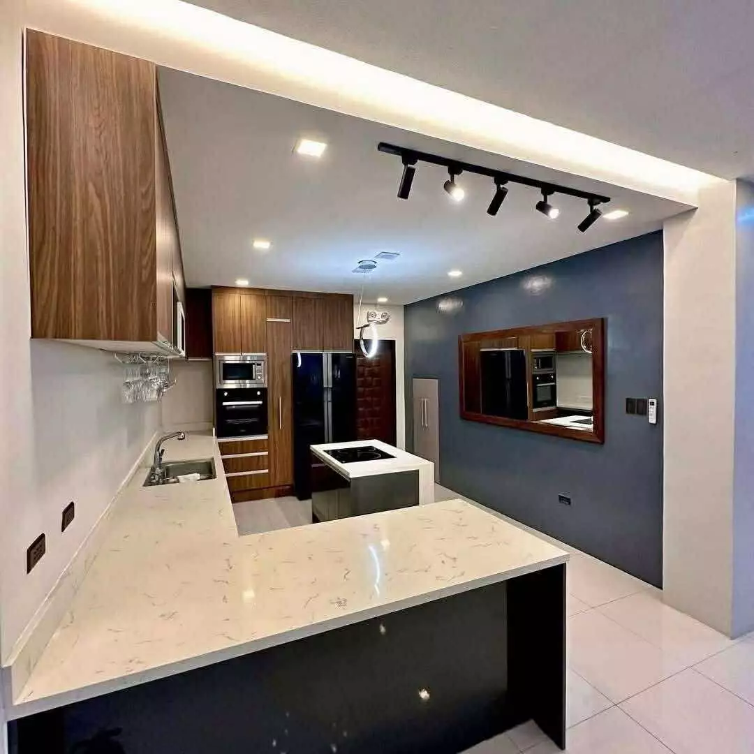 Open photo 13 of 19 — House and Lot RUSH for sale