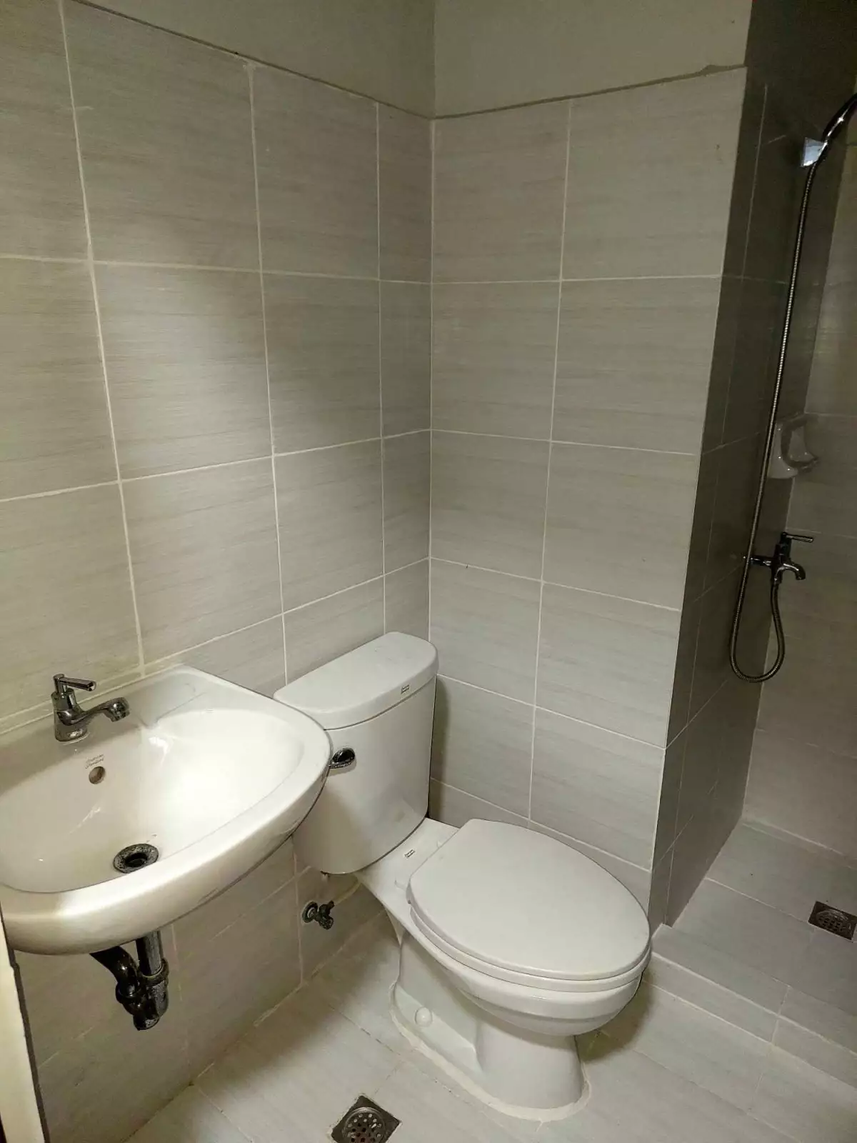 Affordable Mivesa Studio for Sale — Studio in Salinas Drive Extension, Cebu City, Philippines — Photo 4