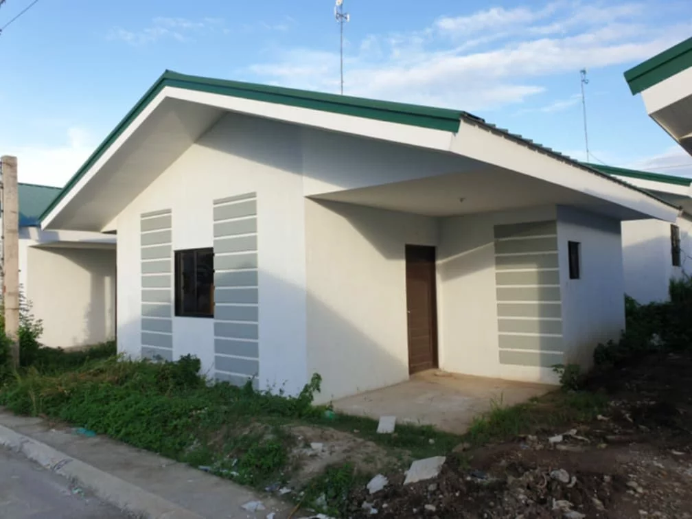 East Villas Fortune Town — House and Lot in Bacolod, Negros Occidental, Philippines — Photo 2