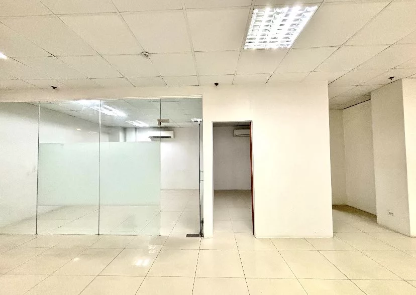 195.57 Sqm. Office Space For Rent In A.S. Fortuna Mandaue City — Office in Mandaue City, Cebu, Philippines — Photo 5