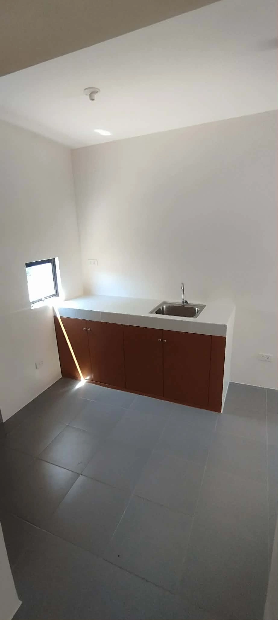 Brandnew townhouse for sale/assume 2 br — Townhouse in Cebu, Philippines — Photo 4