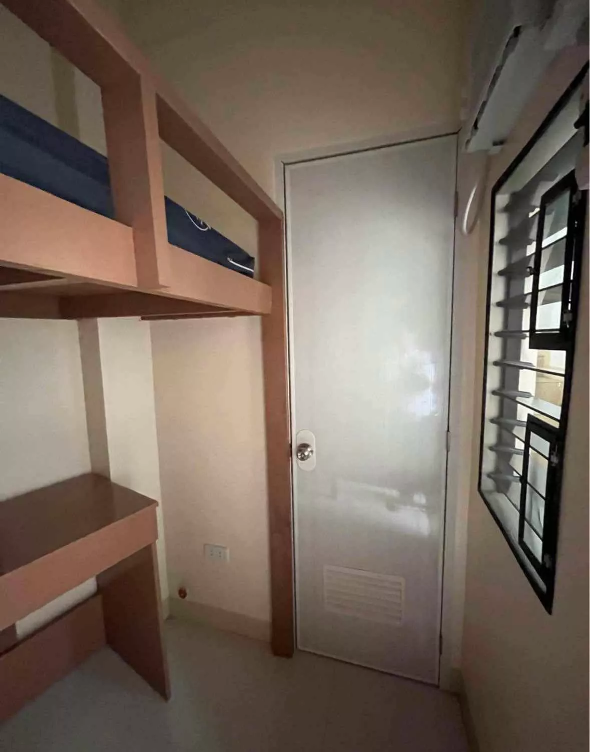 Open photo 16 of 19 — House and lot for sale with separate Apartment building in Cebu City