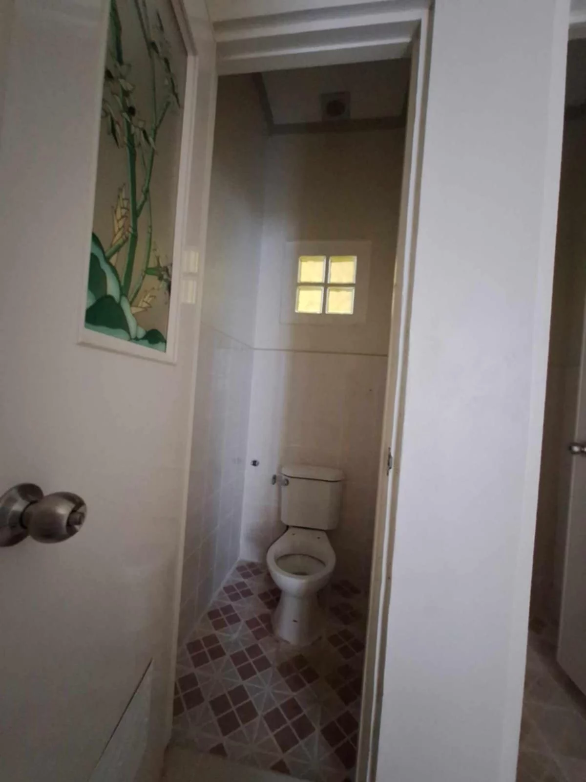 HOUSE AND LOT FOR SALE AT BASAKLAPU-LAPU — House and Lot in Lapu-Lapu City, Cebu, Philippines — Photo 3