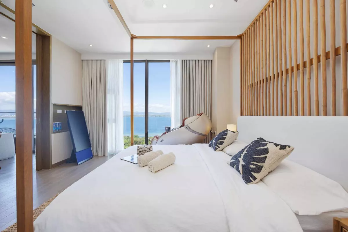 Open photo 14 of 15 — BARGAIN SALE 1BR CONDO AT SHERATON MACTAN