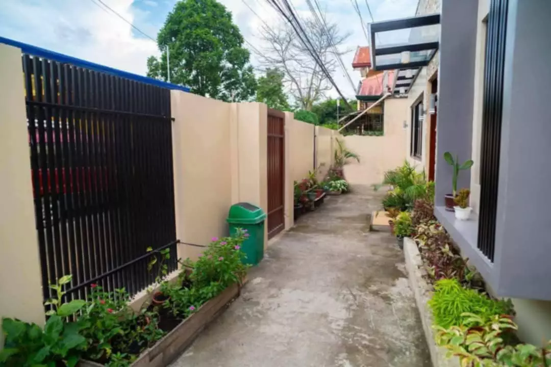 modern contemporary house and Lot in Butuan City — House and Lot in Butuan City, Agusan Del Norte, Philippines — Photo 2