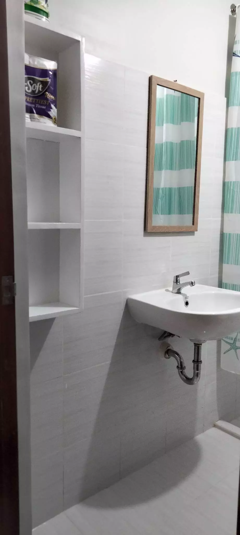 FOR SALE STUDIO UNIT WITH PARKING — Studio in Salinas Drive Extension, Cebu City, Philippines — Photo 6