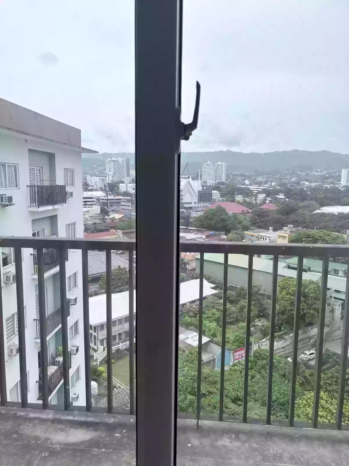 NEW 2 BEDROOM CONDOMINIUM FOR SALE — 2 Bedrooms in Rahmann Street, Cebu City, Philippines — Photo 4