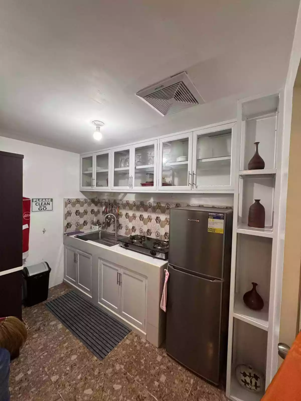 Open photo 13 of 22 — House And Lot In Capitol Park