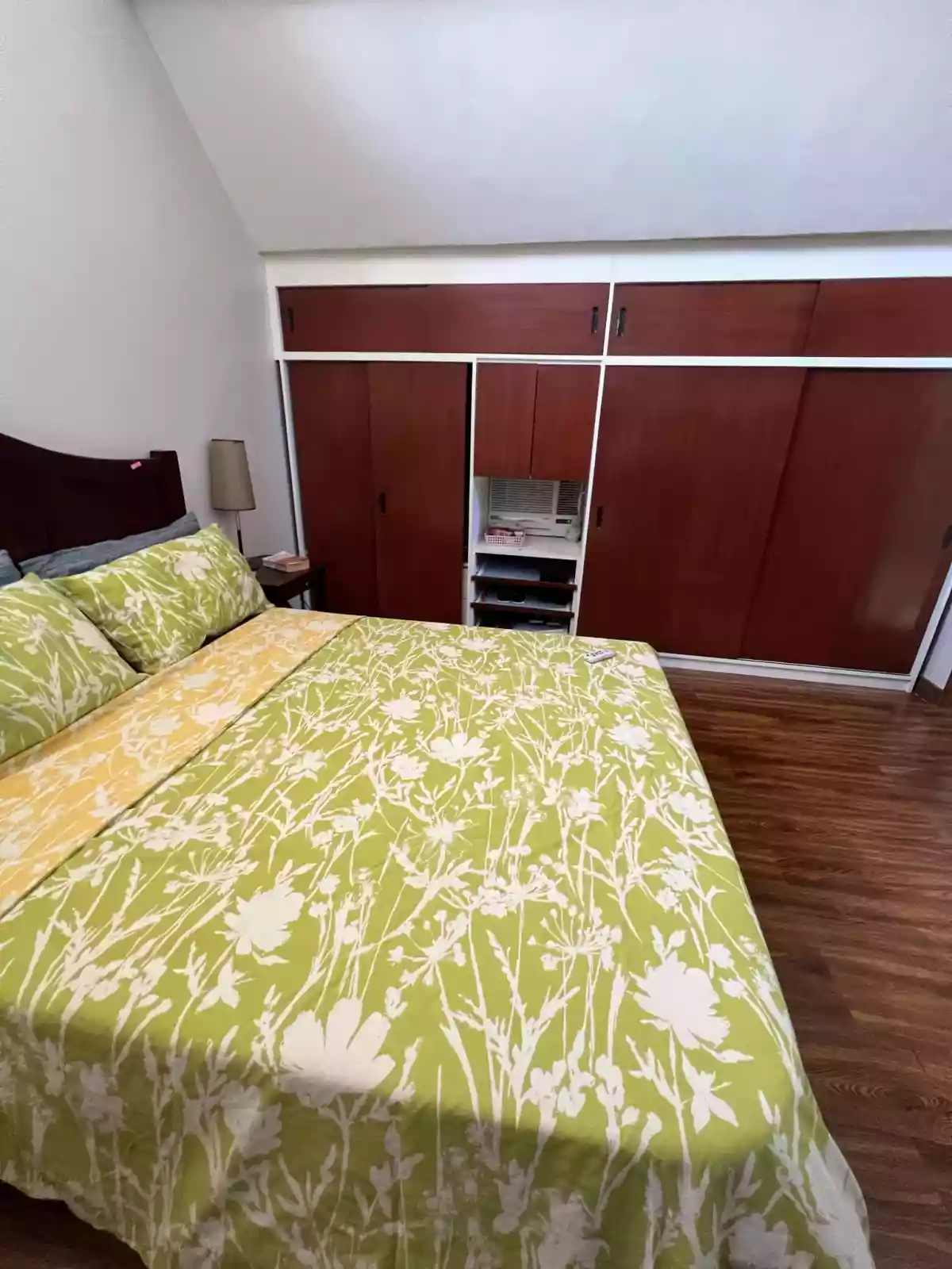 Beach Villa for sale in Danao City — Beach House / Resort in Danao City, Cebu, Philippines — Photo 2
