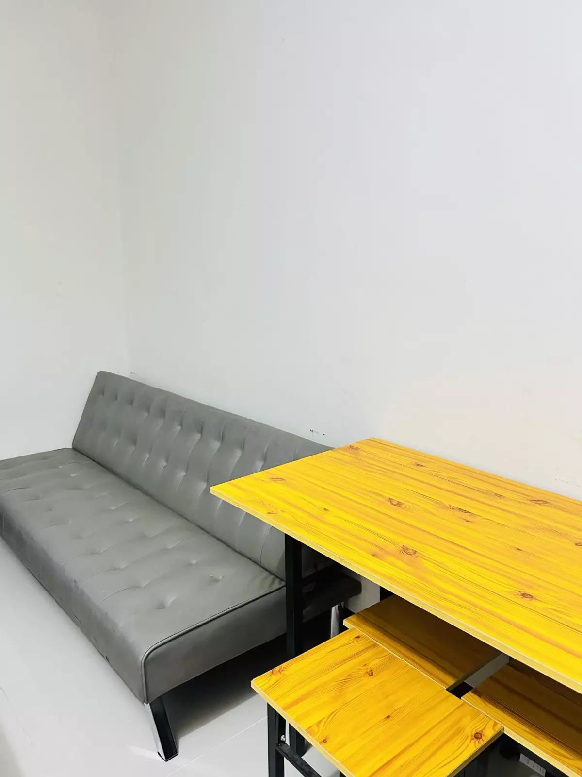 Condominium — Studio in Marigondon Beach Road, Lapu-Lapu City, Central Visayas — Photo 6