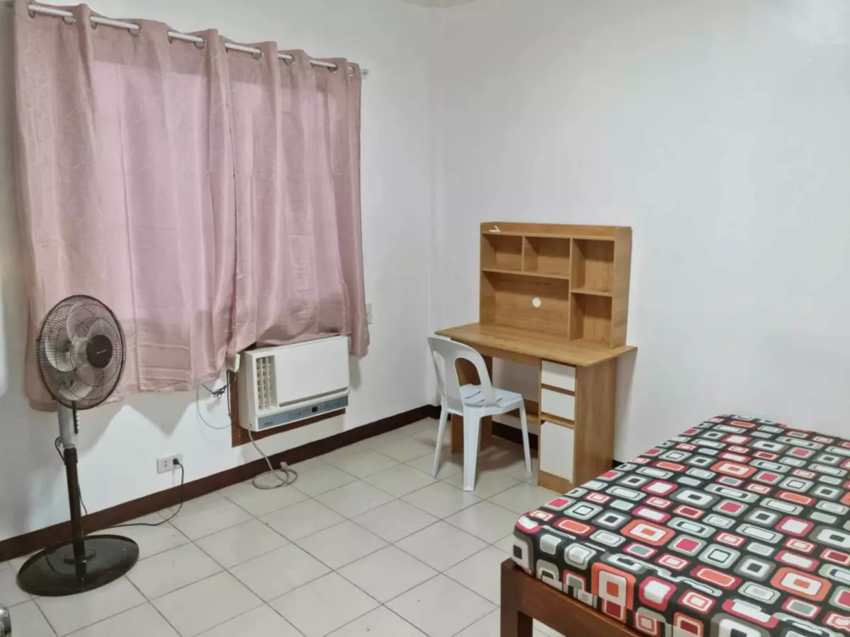 FULLY FURNISHED HOUSE FOR SALE Exclusive subdivision at Holy Family Village Along Gov. M.Cuenco Ave, Banilad Cebu city — House and Lot in Gov. M. Cuenco Avenue, Cebu City, Cebu — Photo 5