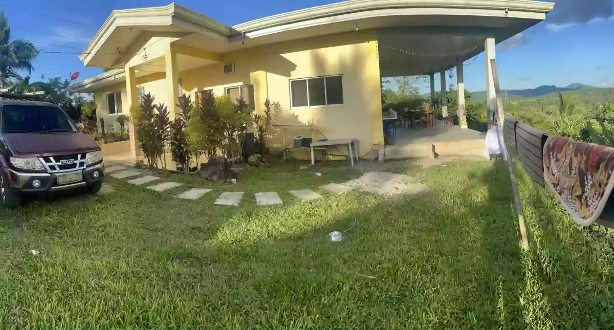 Bungalow House on a 1.5 Hectare Lot for Sale — House and Lot in Surigao, Surigao del Norte, Philippines — Photo 2