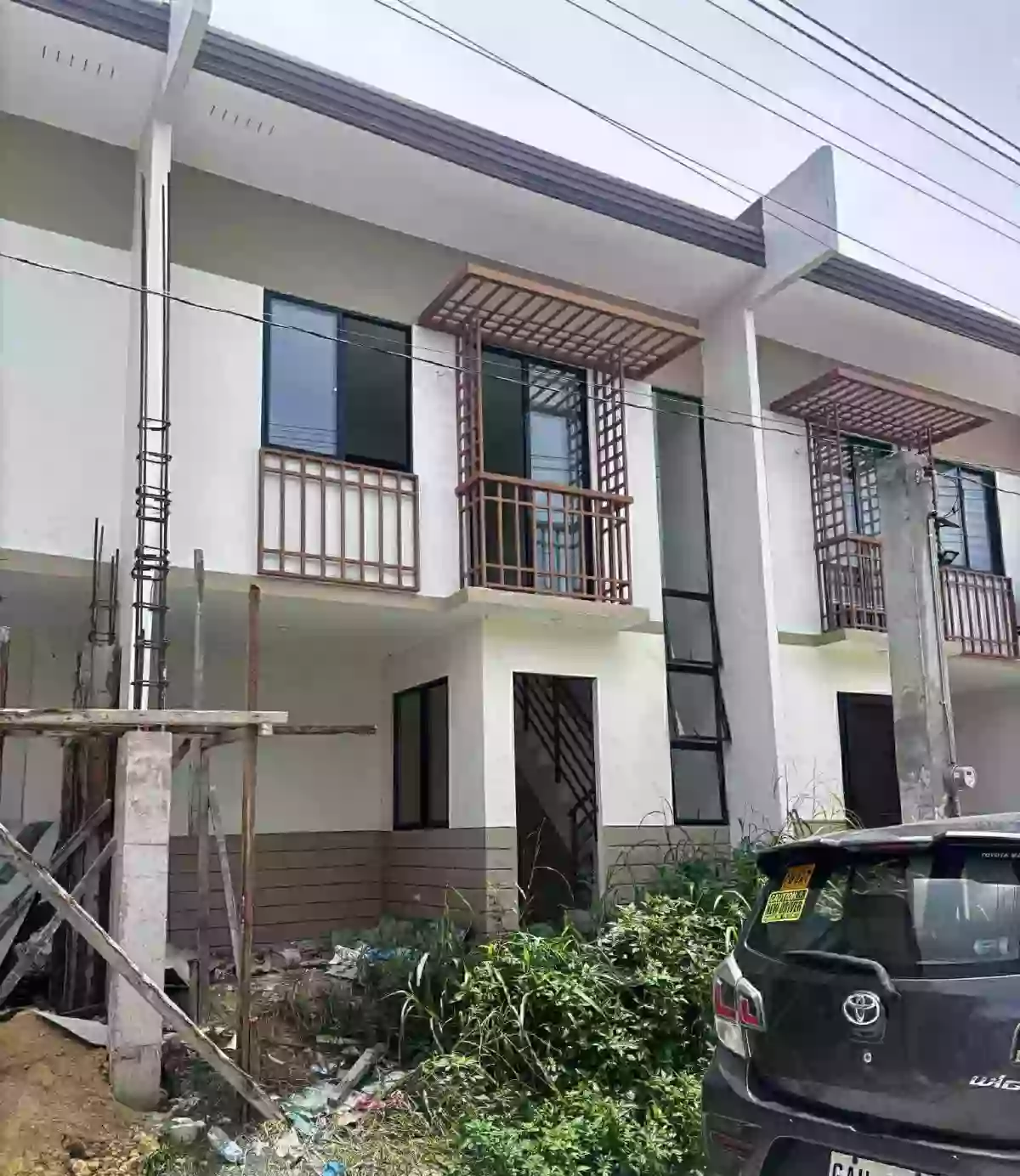 CASA MIRA SOUTH TOWNHOUSE C FOR ASSUME AT PHP550K 