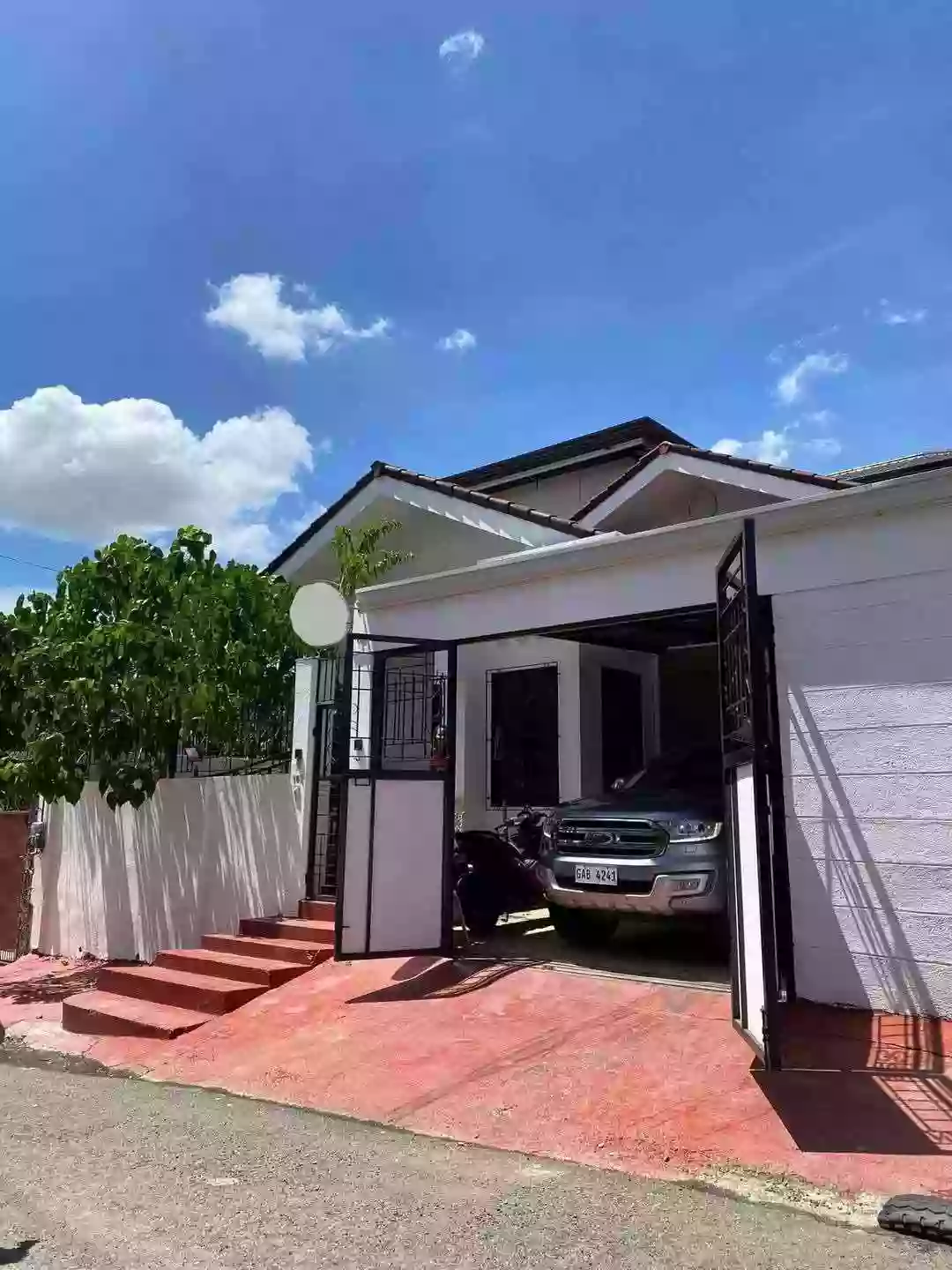 Income Generating House — House and Lot in Cebu City, Cebu, Philippines — Photo 5