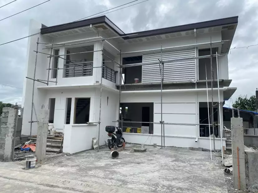Modern Type House and Lot — House and Lot in West Drv, Naga, Camarines Sur — Photo 4