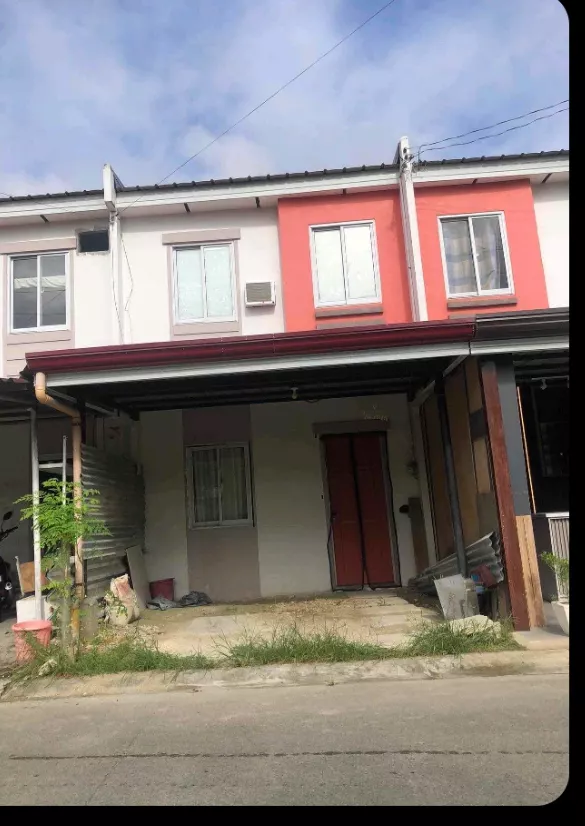 Townhouse for Assume in Richwood Homes Compostela 