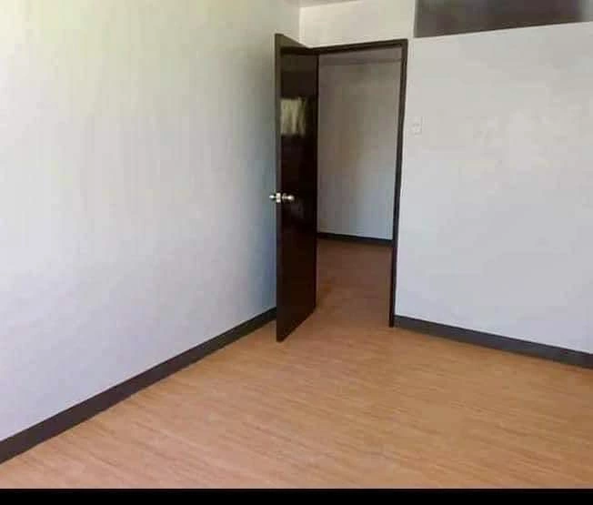 2 BEDROOMS CONDO UNIT WITH BALCONY FOR RENT — 2 Bedrooms in Naya Road, Cebu City, Central Visayas — Photo 6