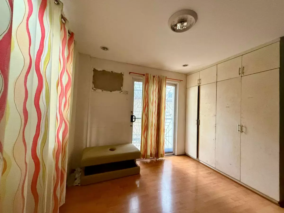 Open photo 12 of 15 — House For Sale near Paseo Arcenas Banawa