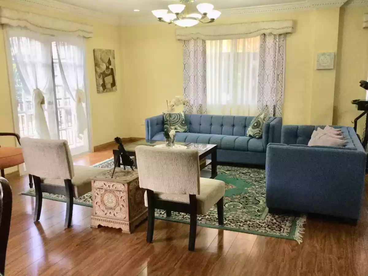 A beautiful 3 storey House for Rent in Talamban, Cebu City