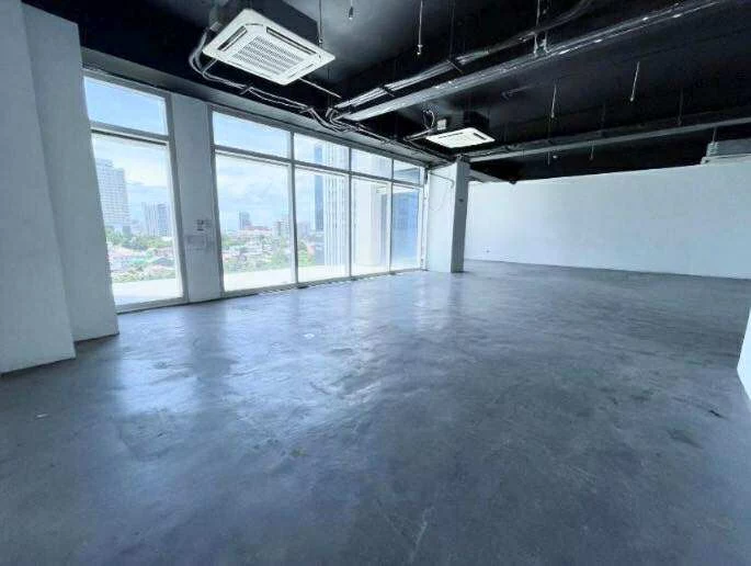 93.07 Sqm. Office Space FOR RENT In Cebu Business Park — Office in Sumilon Road, Cebu City, Cebu — Photo 4