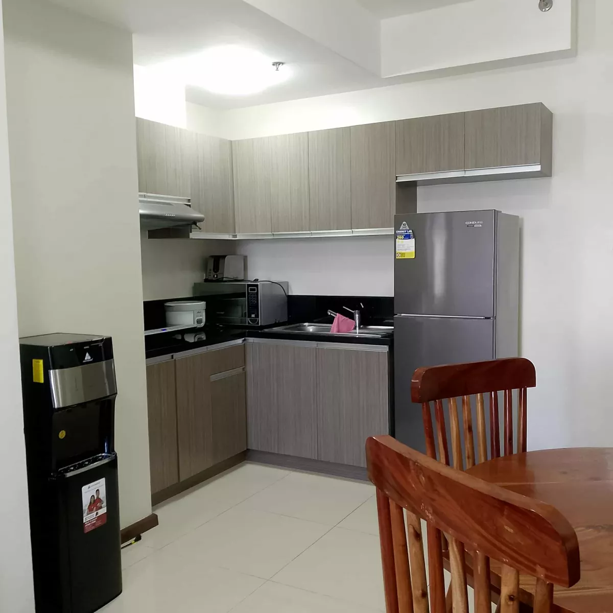For Sale/Assume 1 bedroom furnished in Galleria Residences — 1 Bedroom in Cebu City, Philippines — Photo 2