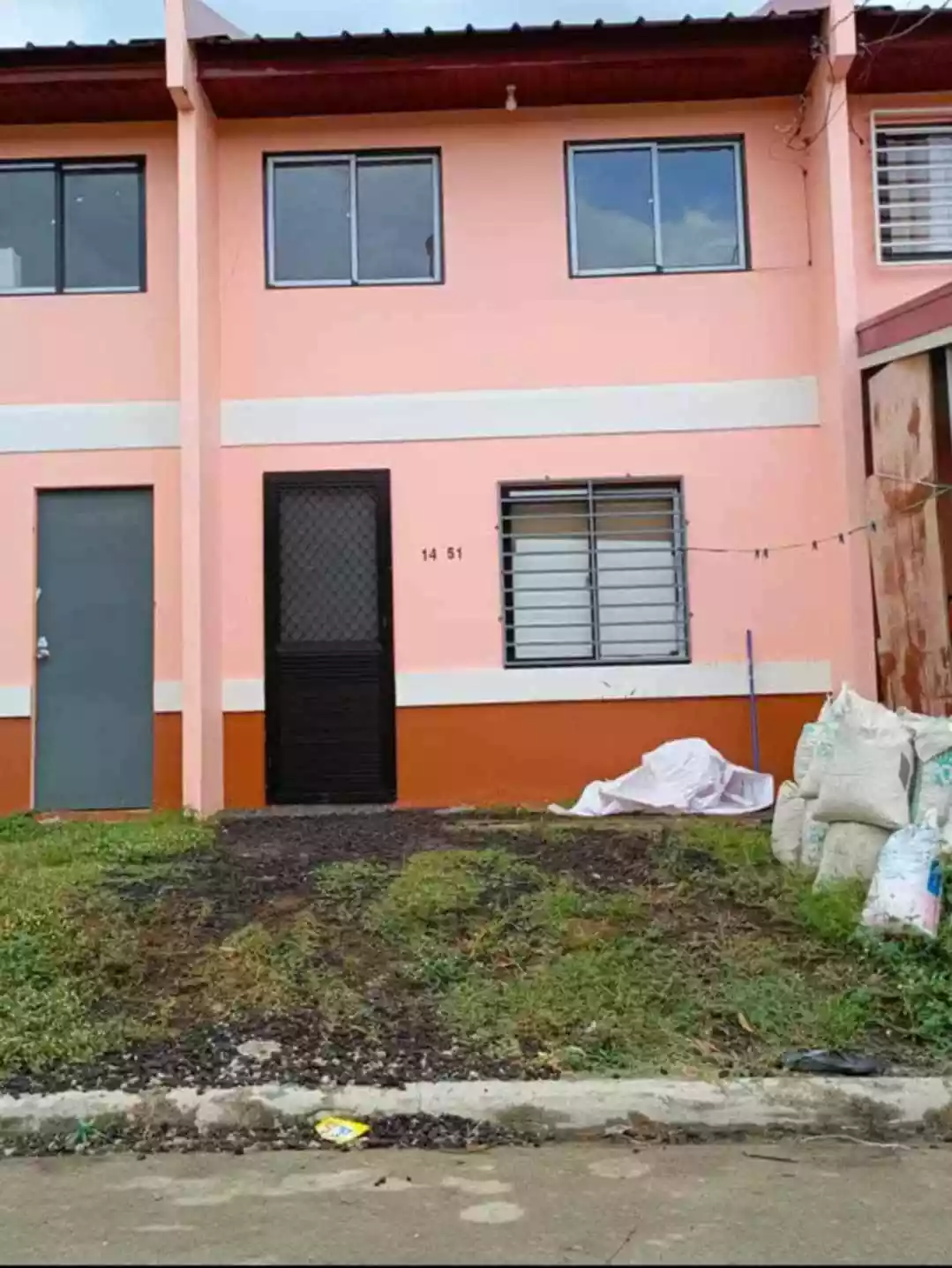 House & Lot For Sale!! (Town House) — House and Lot in Naga, Camarines Sur, Philippines — Photo 4