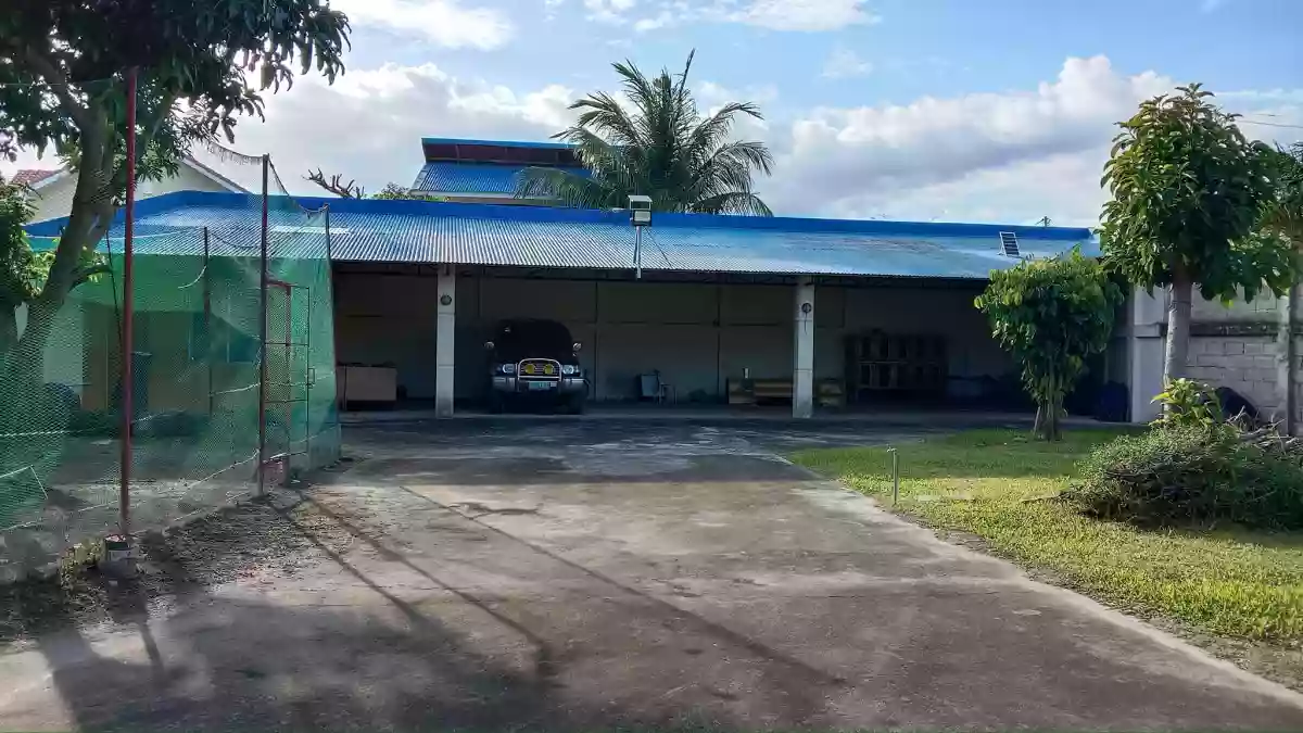 Premium Investment Opportunity: Income-Generating Lot with Apartments in Bantayan, Dumaguete City — Residential Lot in Dumaguete City, Negros Oriental, Philippines — Photo 5