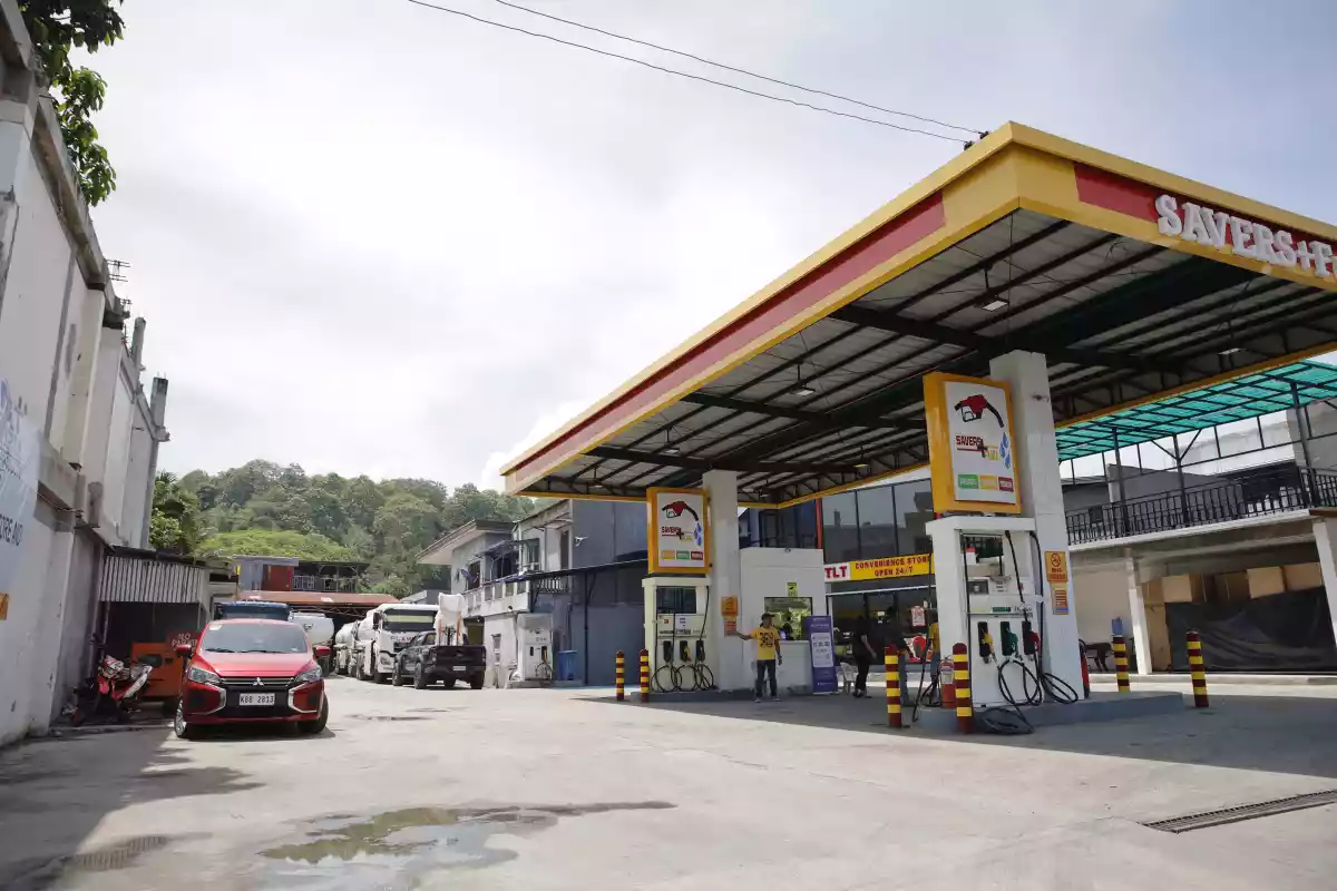 Gasoline Station for Sale — Space in Cagayan de Oro, Misamis Oriental, Philippines — Photo 3
