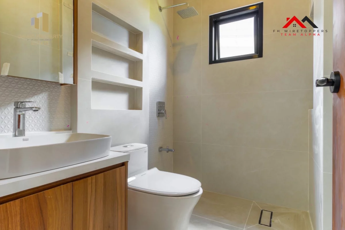 Open photo 17 of 20 — Modern Japanese-inspired architecture Brand New house and lot for sale.