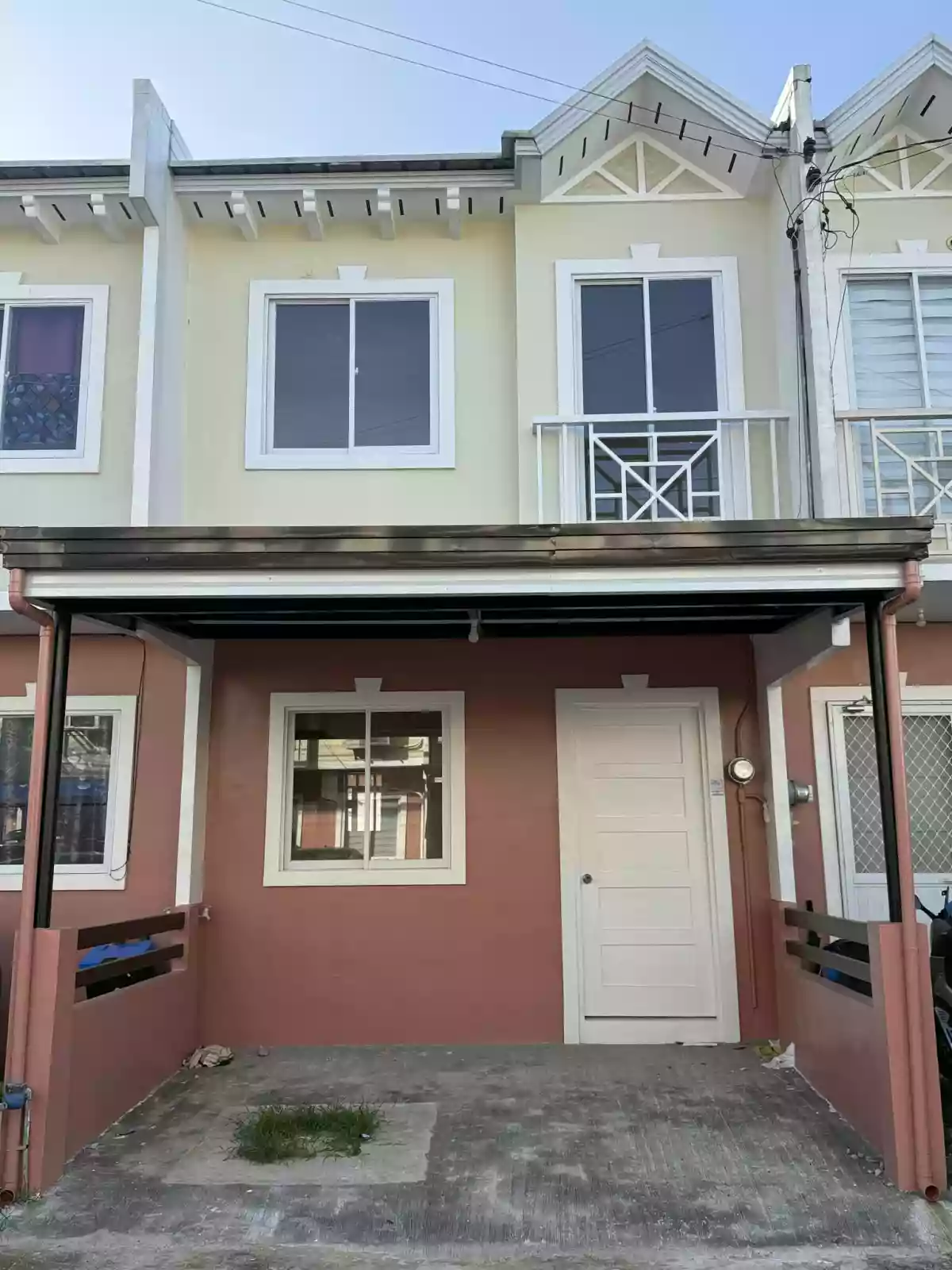 TOWNHOUSE FOR RENT IN GARDEN BLOOM SOUTH