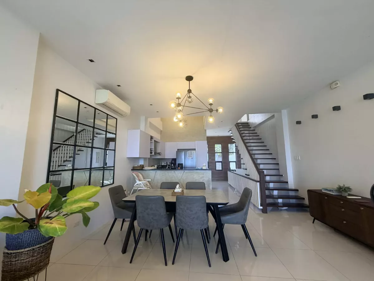 Open photo 12 of 18 — Beach House For Sale in Carmen Cebu