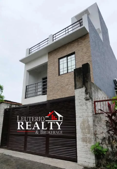 086-2014000410 — House and Lot in Naga City, Camarines Sur, Philippines — Photo 2