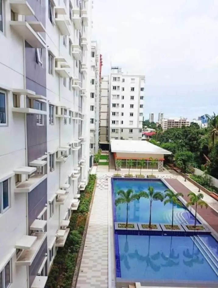 Studio unit for sale at Symfoni Bossa — Studio in Cebu City, Cebu, Central Visayas — Photo 3