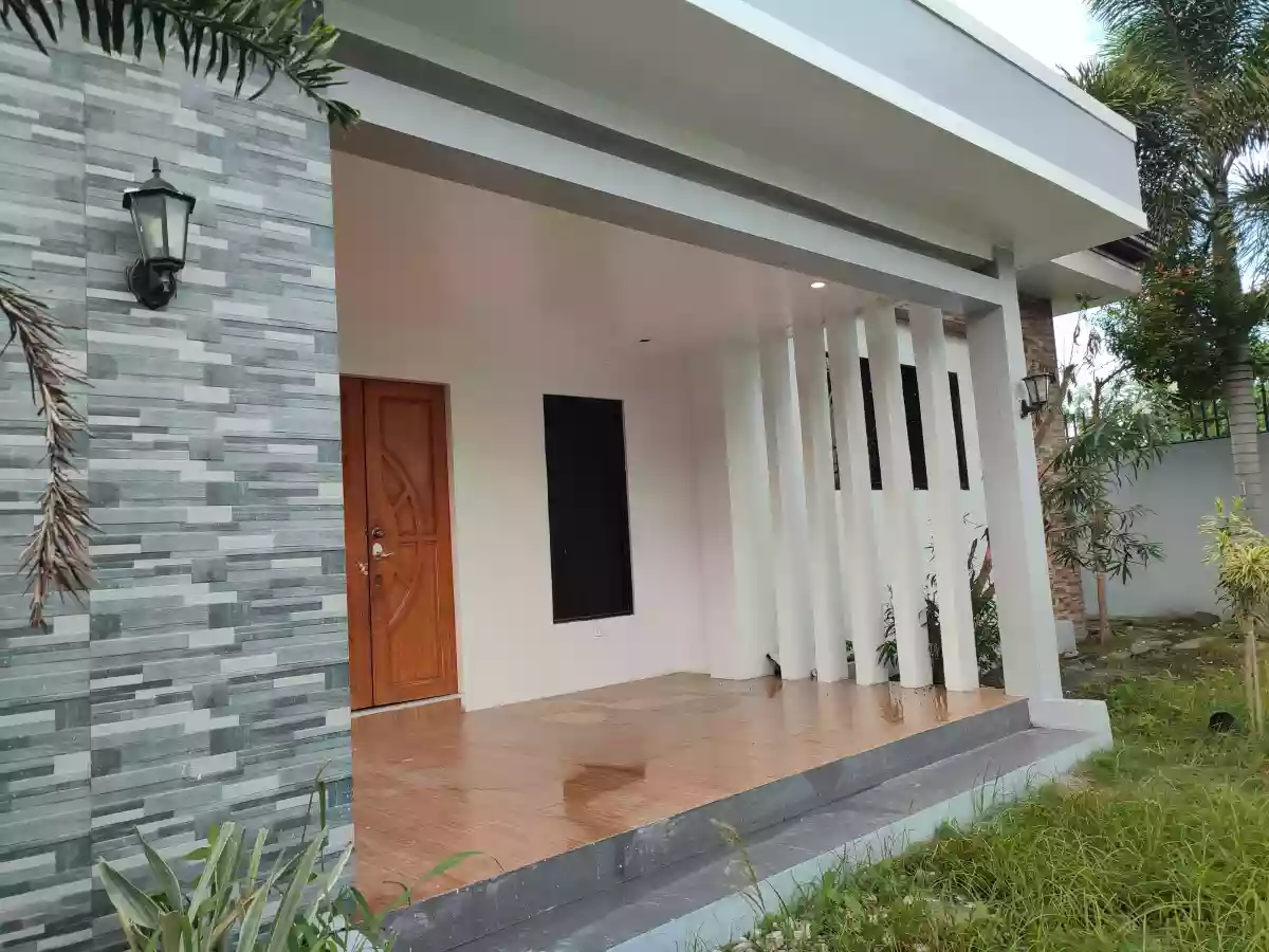House and Lot for Sale — House and Lot in General Santos City (Dadiangas), South Cotabato, Philippines — Photo 2