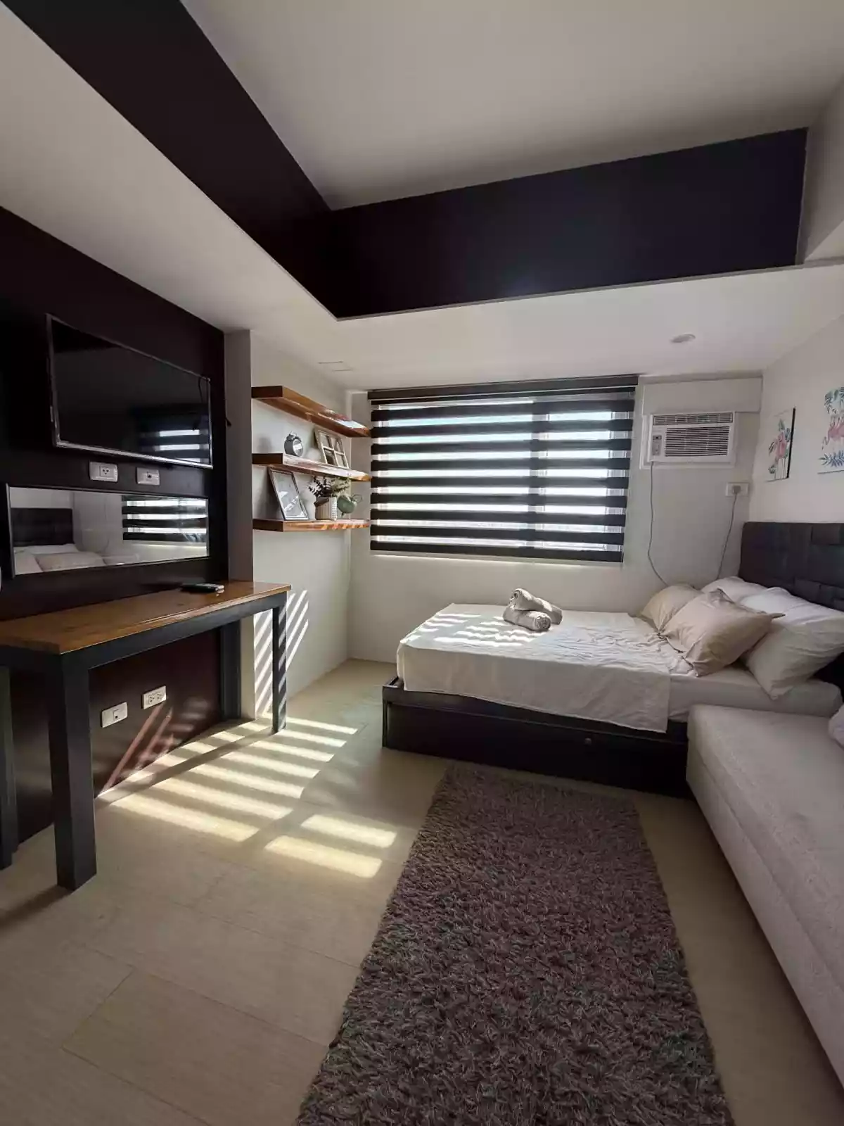 Cozy Studio at Avida Towers — Studio in Iloilo City, Western Visayas, Philippines — Photo 2