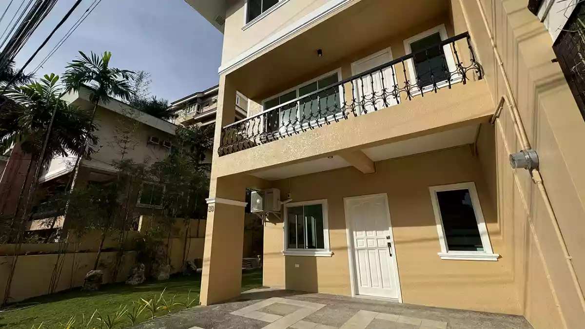 Hacienda Salinas — House and Lot in Paseo de San Martin, Cebu City, Cebu — Photo 2