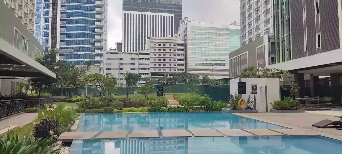 For Sale: 1-Bedroom Condo + Parking | Tower 4, 17th Floor — 1 Bedroom in Lahug, Cebu City, Cebu — Photo 4