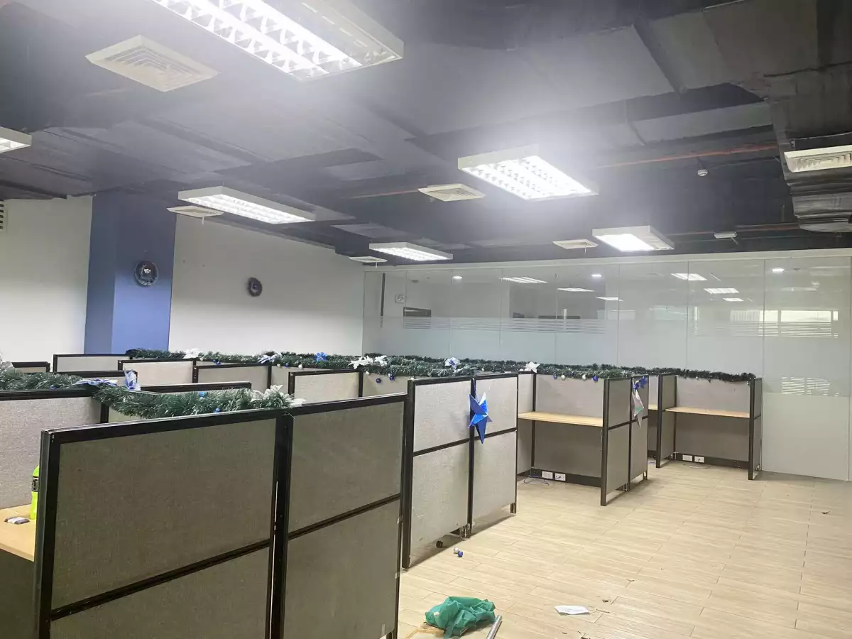 224 Sqm. Fitted Office Space In Cebu Business Park — Office in Luzon Avenue, Cebu City, Cebu — Photo 5