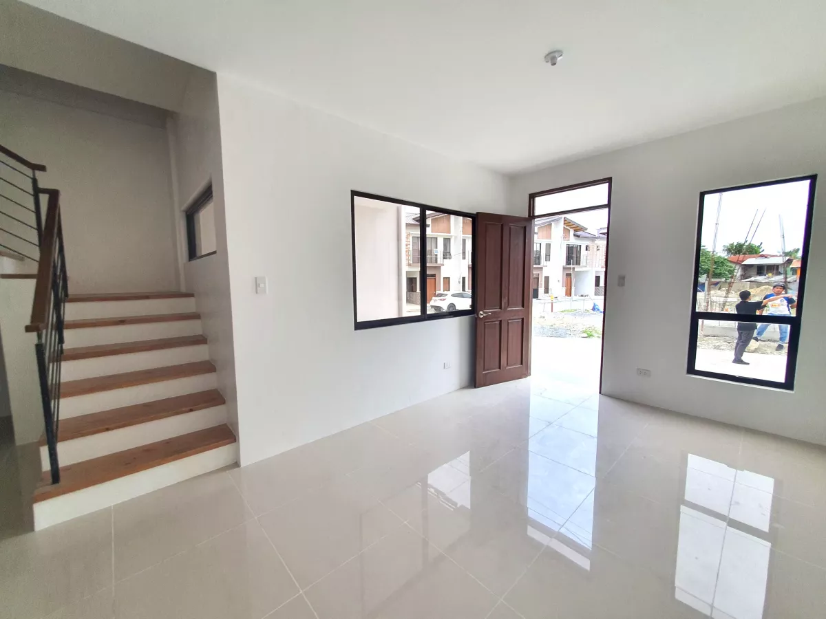 3 Berdoom Ready to Occupy House and Lot in Labangon — House and Lot in Jupiter Street, Cebu City, Cebu — Photo 5